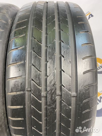 Goodyear EfficientGrip 235/45 R19 99W