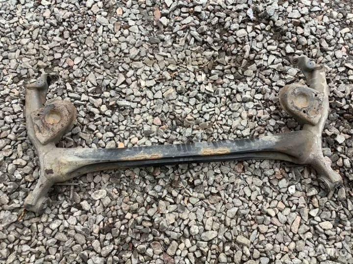 Балка задняя задняя Renault Megane 3 K9K834 2012