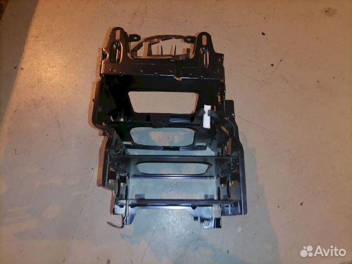 Кронштейн 4F0035209A Audi A6 C6 4F 4F2