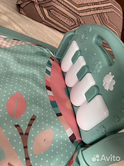 Развивающий коврик с пианино