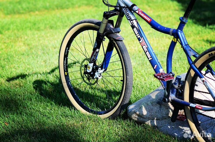 Воздушная вилка Magura Menjа M85