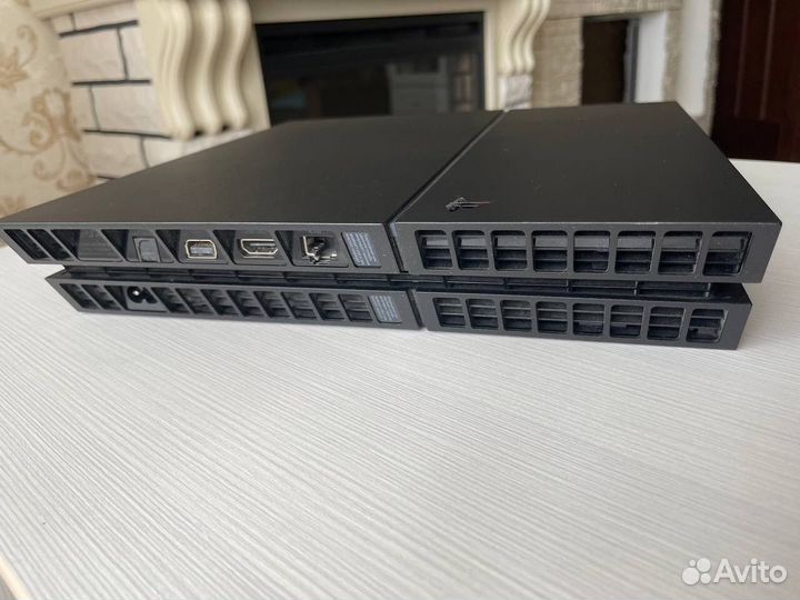 Sony playstation 4 fat black
