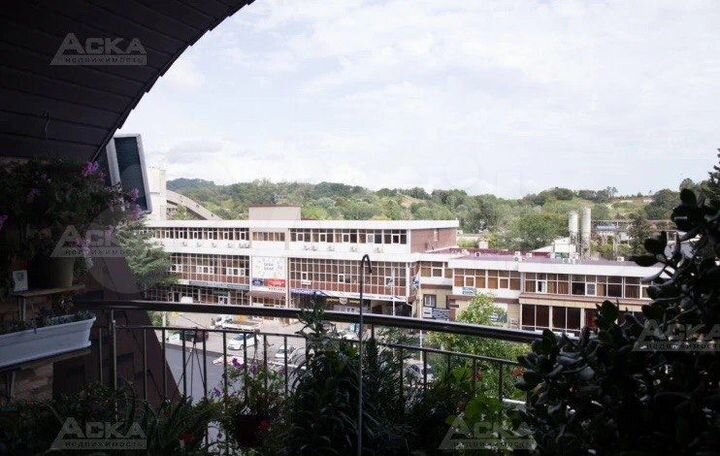 4-к. квартира, 158 м², 4/4 эт.