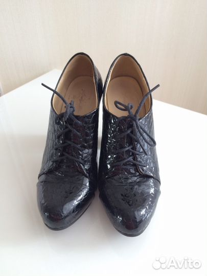 Ботинки б/у, размер 35