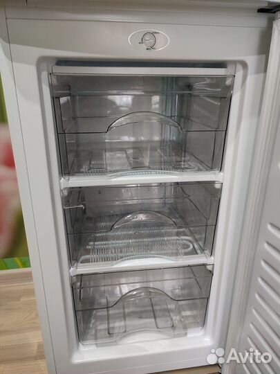 Морозилка Атлант