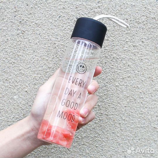 Спортивная бутылка для воды