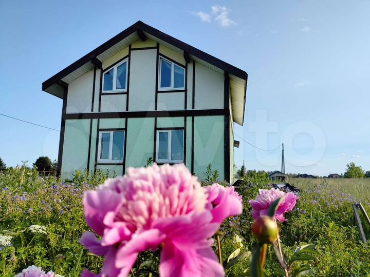 Дом 108 м² на участке 12,2 сот.