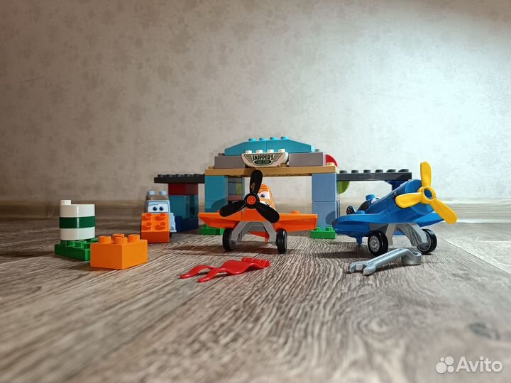 Lego 10511 Лётная школа Шкипера