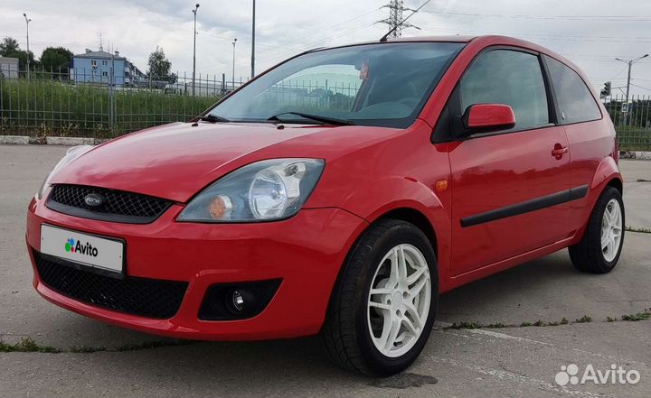 Ford Fiesta 1.6 МТ, 2007, 241 000 км