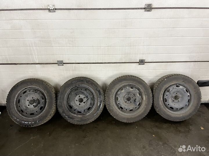 R14 Accelera Accelera 185/60, PCD 5x100 DIA 57.1