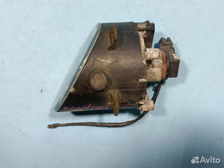 Фара противотуманная для Ford Mondeo 3 2000-2005