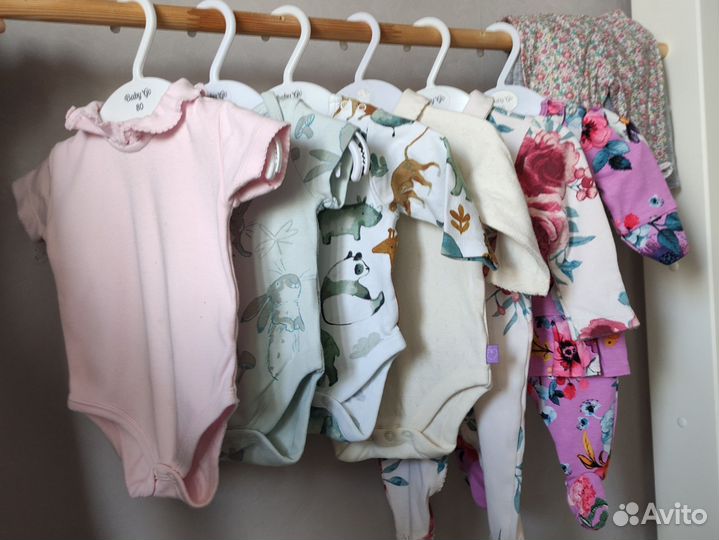 Одежда на девочку 0-3 месяца