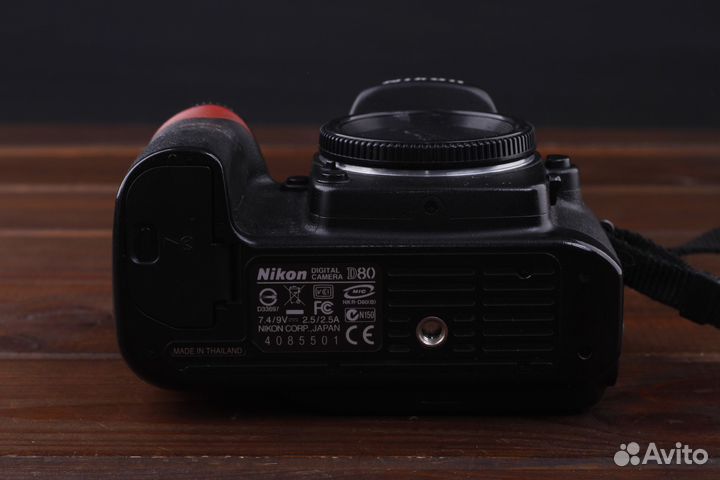 Фотоаппарат Nikon D80 Body