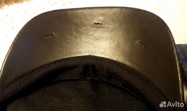 Мужская чёрная кепка