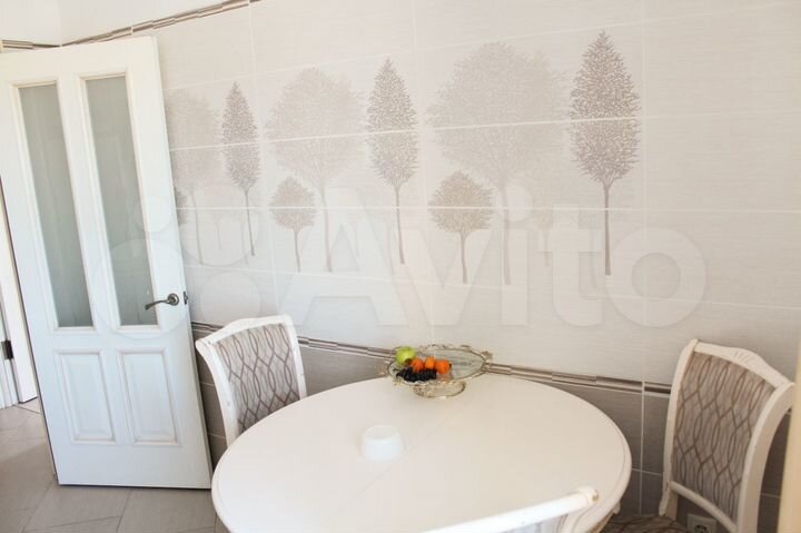 3-к. квартира, 72,2 м², 6/10 эт.