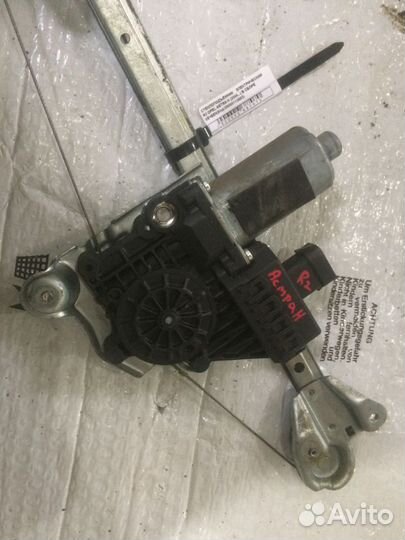 Стеклоподъемник задний Опель Астра Н Astra H