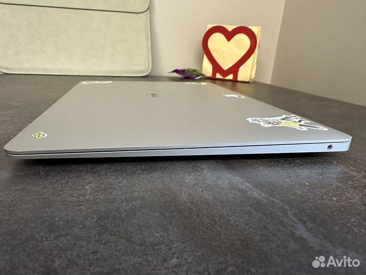 Apple MacBook air 13 2020 m1 8gb 256