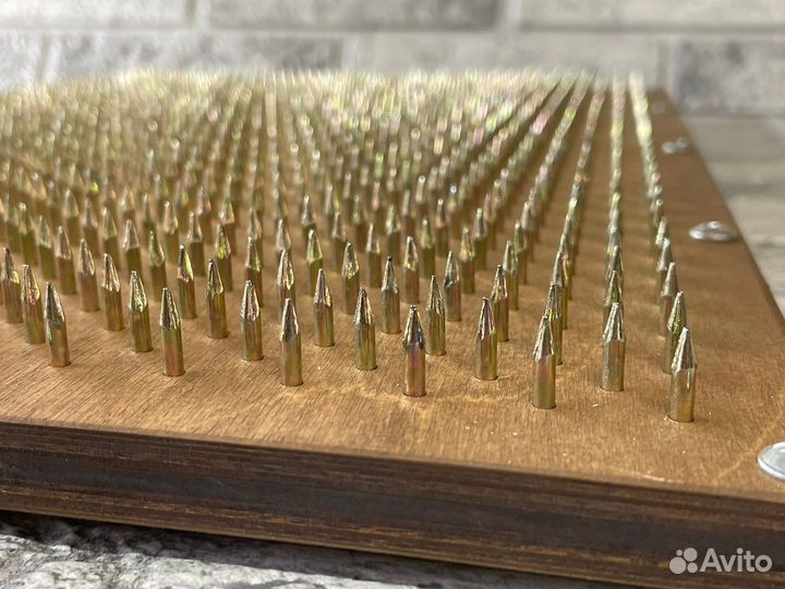 Доска с гвоздями для спины