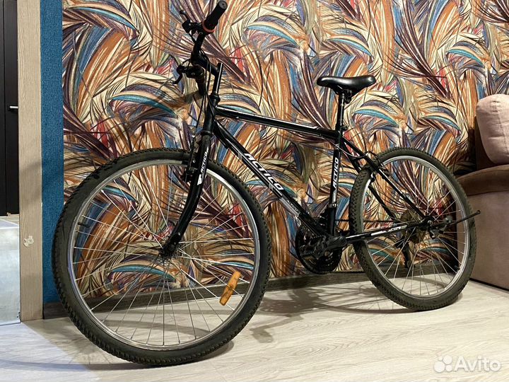 Велосипед бу actico 26' 18 скоростей
