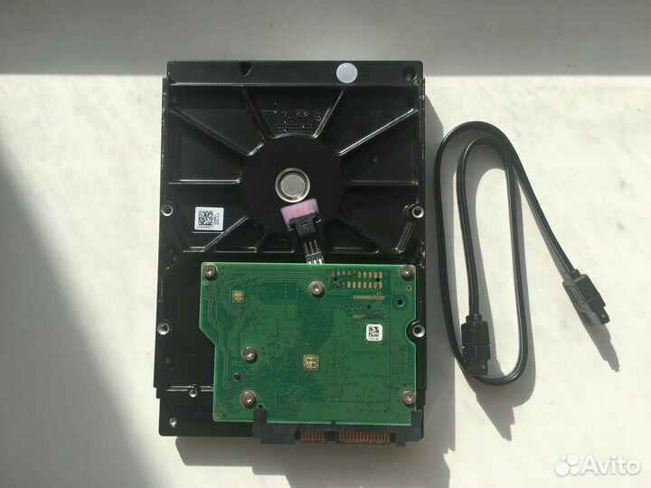 Жесткий диск 500 Гб + кабель SATA 6GB/s