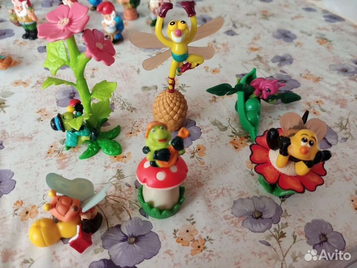 Коллекционные фигурки из киндера