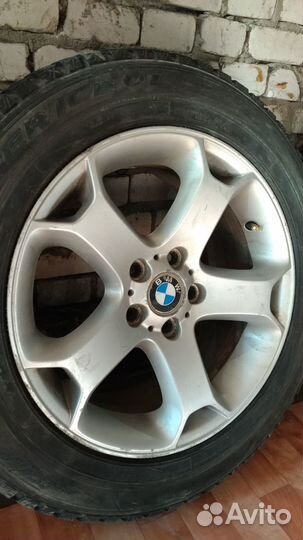 R18 Dunlop SP Winter Ice 01 255/55, PCD 5x120 DIA 72.6
