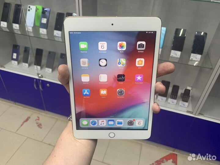 Планшет iPad Mini 3 16 GB