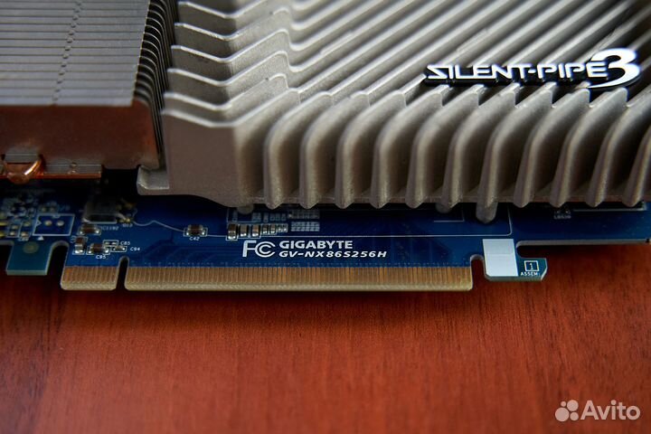 Видеокарта Gigabyte Nvidia GeForce 8600 GTS 256 Мб