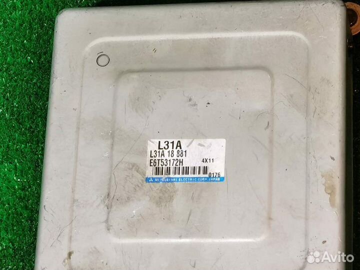 Блок управления двигателем Mazda Mpv 2.3 2005