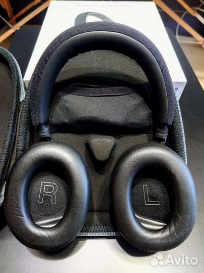 Bowers & wilkins PX 7 carbon edition