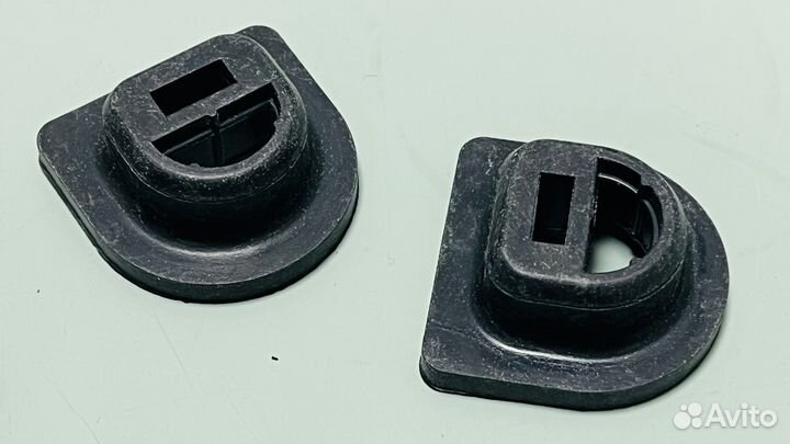 Крепление радиатора Mercedes Benz w202/w140