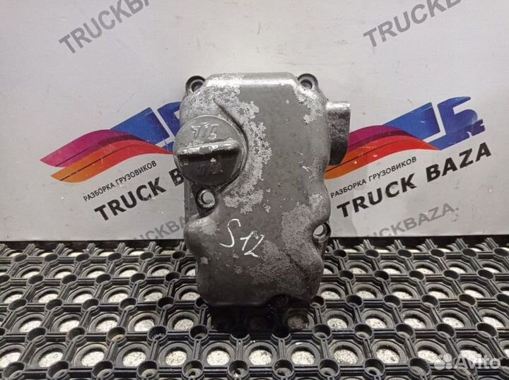 Крышка головки блока