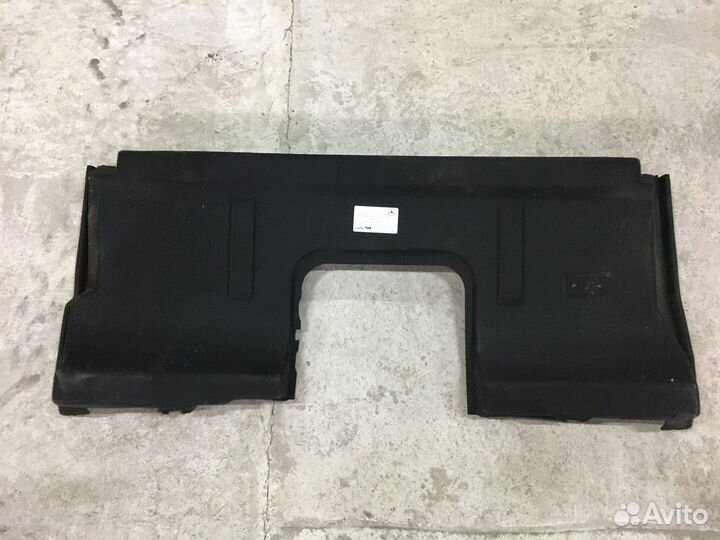 Обшивка багажника Mercedes W210 (3903)