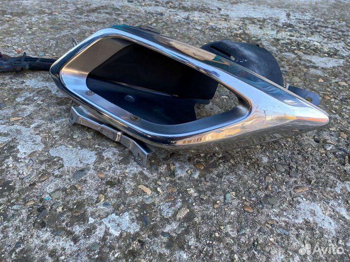 Насадка на глушитель lexus RX. Торг. Стояла на Лек