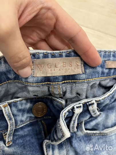 Джинсы скинни Guess 26