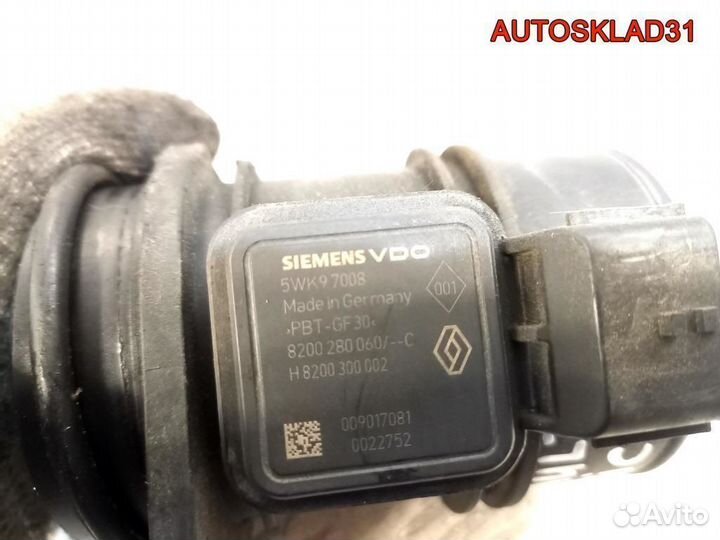 Расходомер воздуха Renault Trafic 8200280060