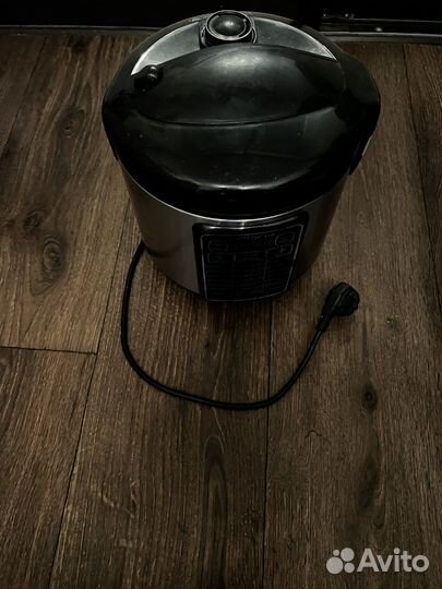 Мультиварка Polaris PMC 0349 AD
