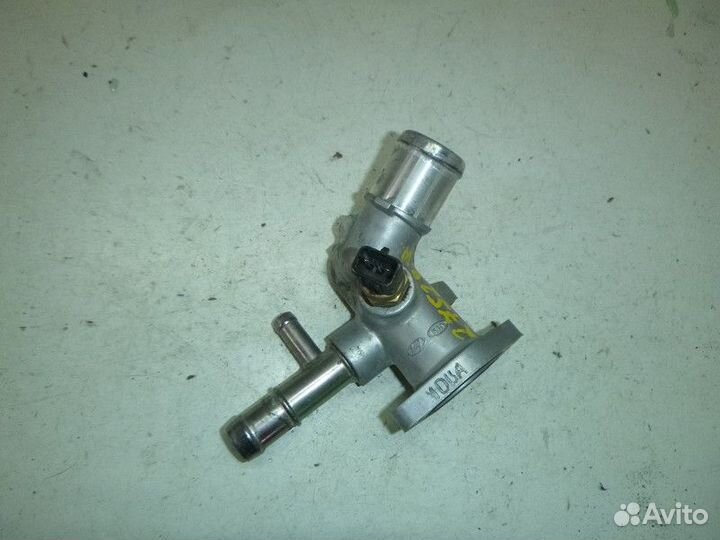 Фланец системы охлаждения KIA RIO 2017