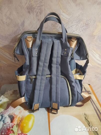 Сумка-рюкзак для мам