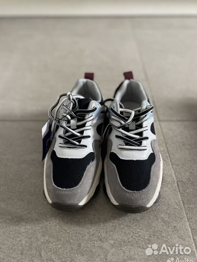 Кроссовки женские crosby 38р новые