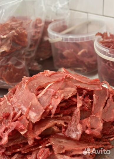 Перекус для активных людей. Вяленое мясо