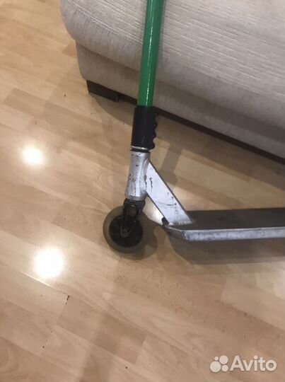 Трюковой самокат стрит