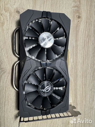 Видеокарта asus rog strix rx560