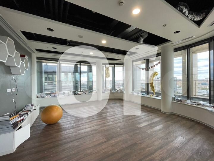 Сдам офисное помещение, 467 м²