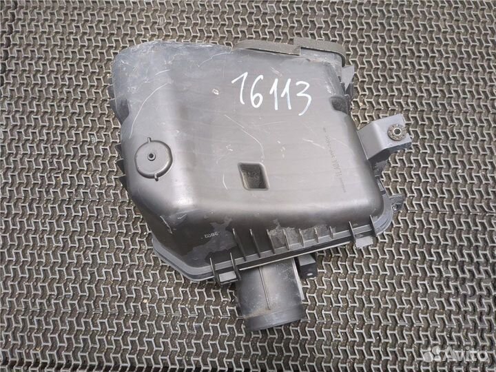 Корпус воздушного фильтра Infiniti QX56, 2012