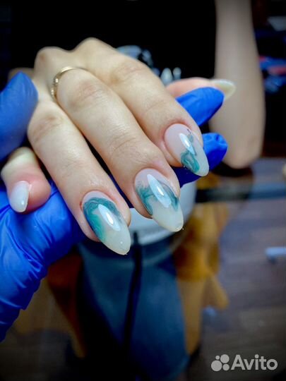 Маникюр/педикюр