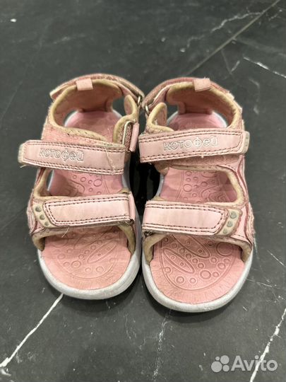 Сандалии для девочки 23 размер котофей