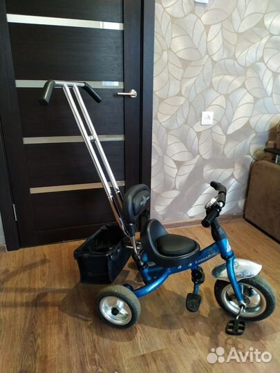 Детский трехколесный велосипед