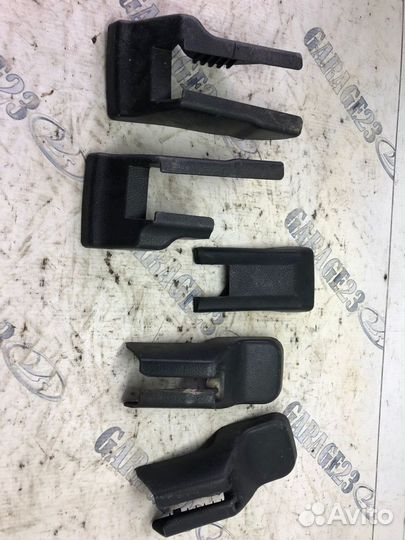 Накладка крепления сидения Nissan Murano z50