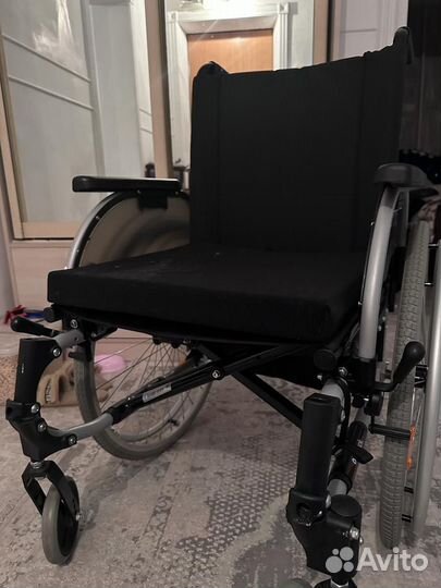 Инвалидная коляска